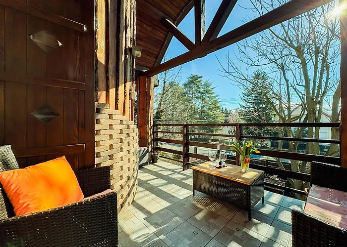 Mediterran Rezidencia Jobb Felso Daire *